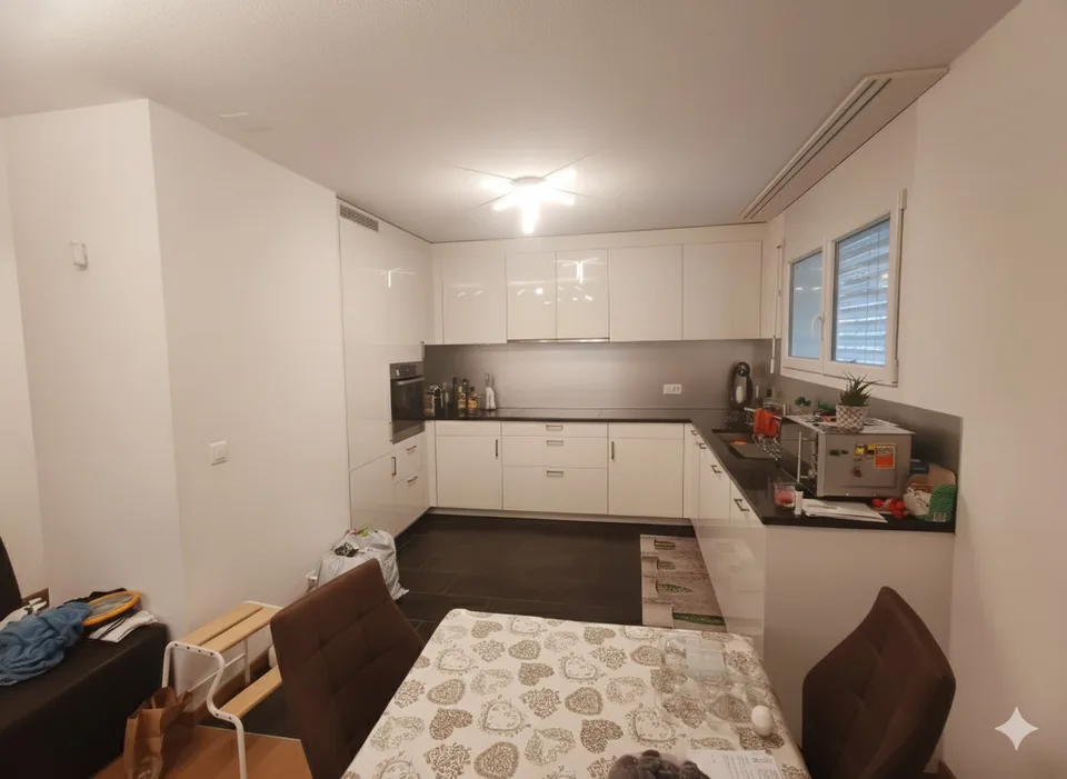 Exklusiv. Tore von Lausanne. wunderschöne 3.5-Zimmer-Wohnung. 2 Parkplätze – Foto 6 von 13