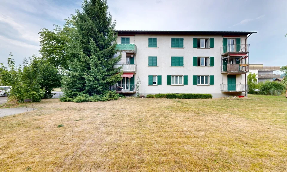 Vollvermietetes Mehrfamilienhaus mit attraktivem Entwicklungspotenzial