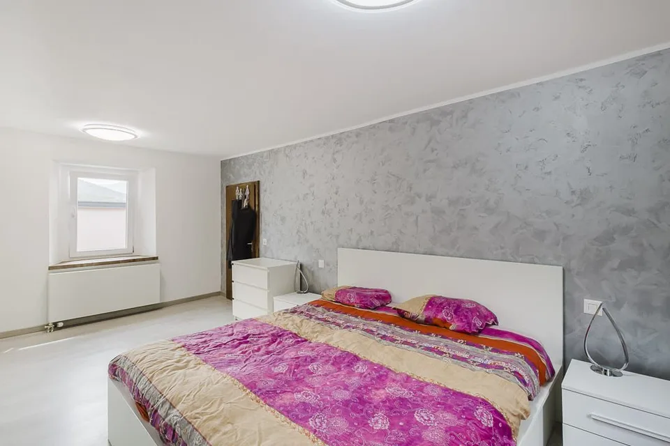Casa unifamiliare con due unità abitative indipendenti a Mezzovico-Vira, ammessa residenza secondaria. – foto 38 di 48