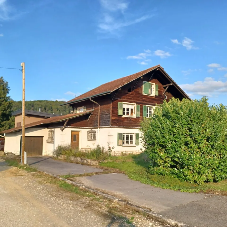 Spacieuse maison individuelle de 6 pièces avec balcon, Basse-Allaine