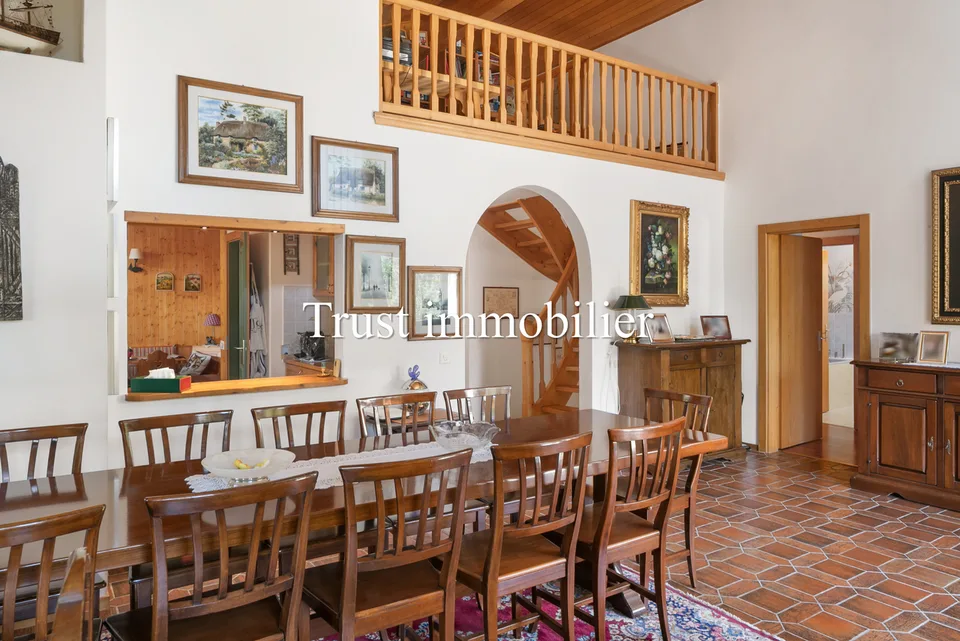 Charmantes Chalet umgeben von Grün