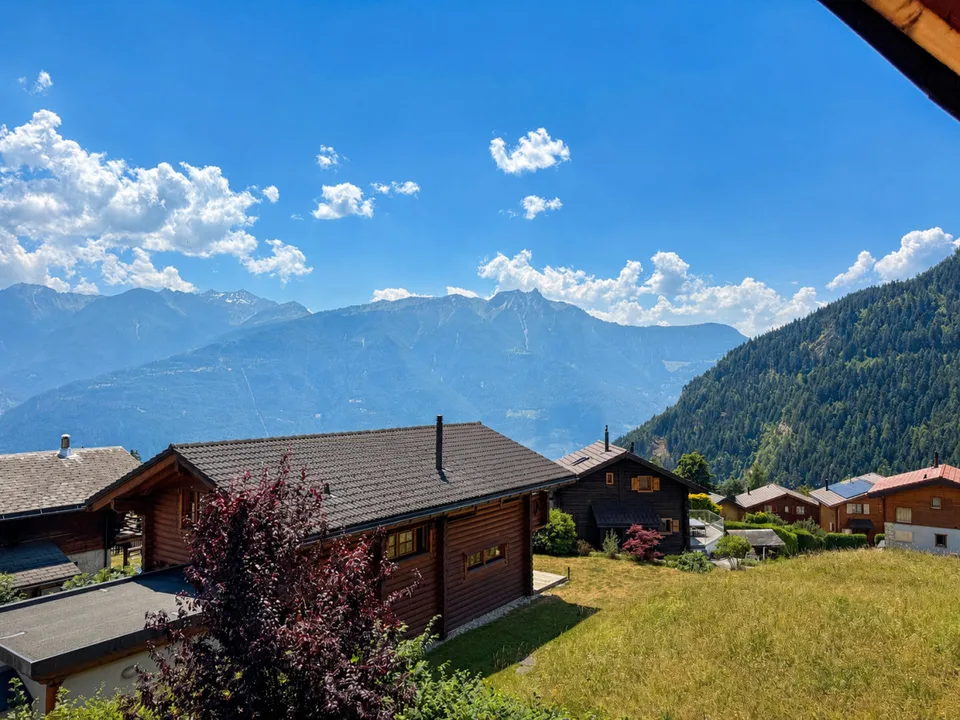 MAGNIFIKANT RENOVIERTES CHALET – SEKUNDÄRWOHNUNG & VERKAUF AN AUSLÄNDER ERLAUBT – Foto 12 von 12