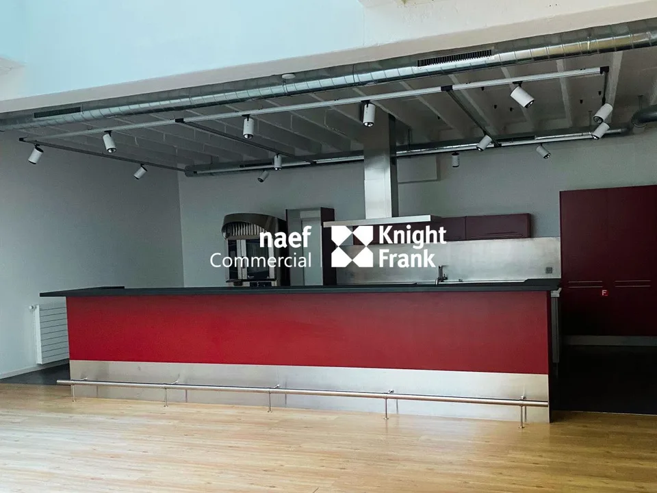 Hypercentre - Surface de 1'351 m² sur deux niveaux