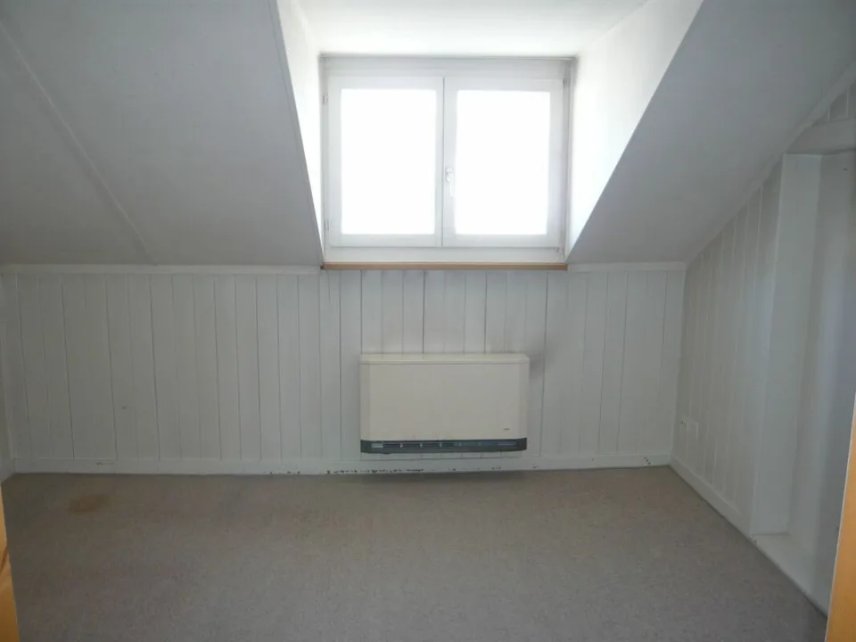 2.5 Zimmer-Dachwohnung