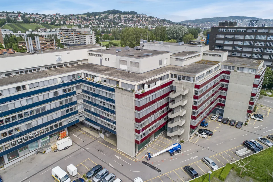 Helle und grosszügige Bürofläche an zentraler Lage