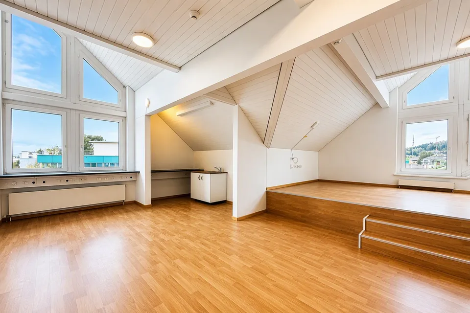 Helle Bürofläche an zentraler Lage in Berikon