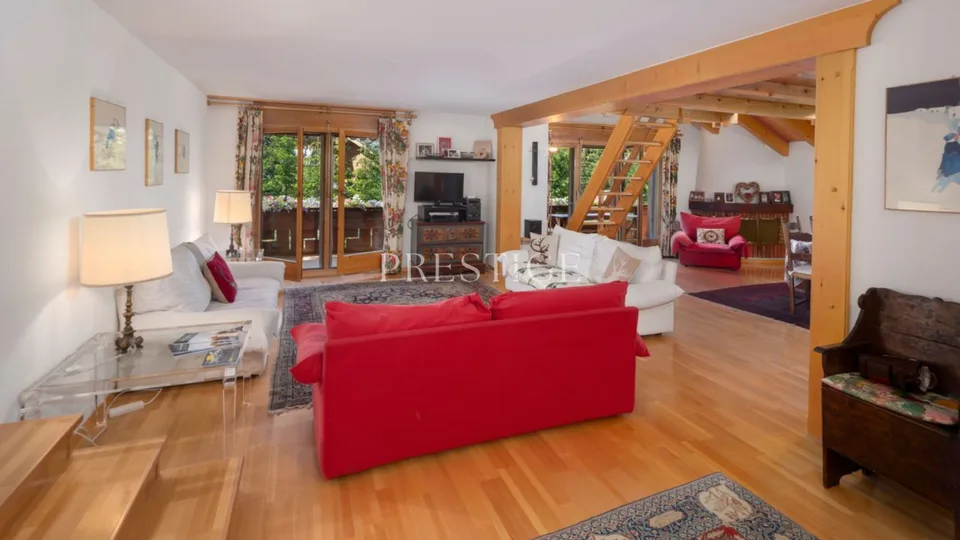 Spacieux appartement 5½ pièces à Crans face au golf