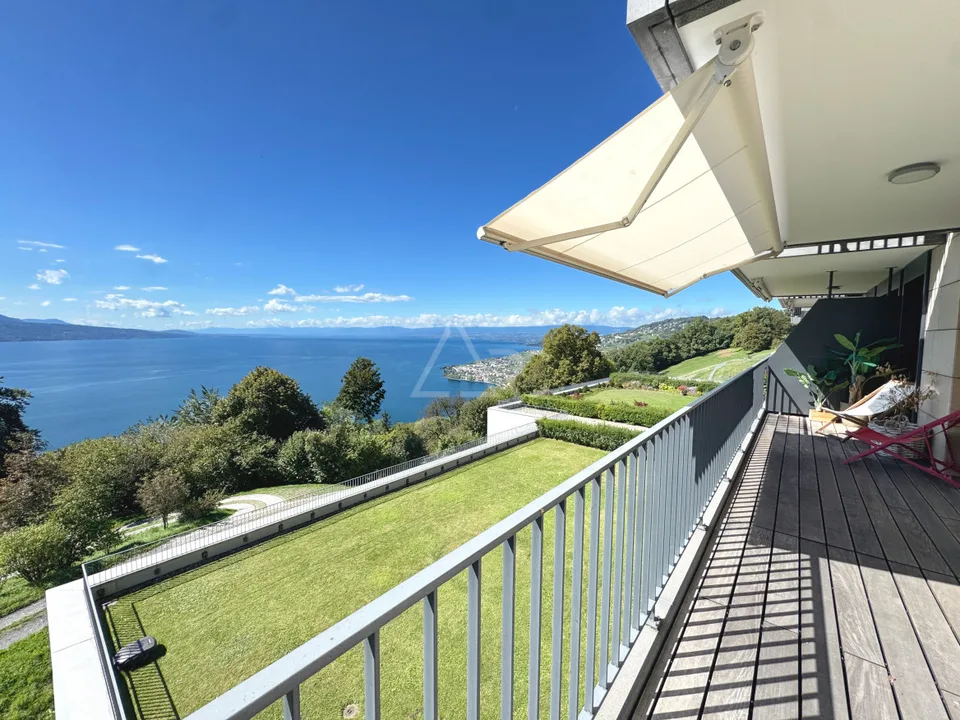 4.5P D’EXCEPTION AVEC VUE PANORAMIQUE SUR LE LÉMAN