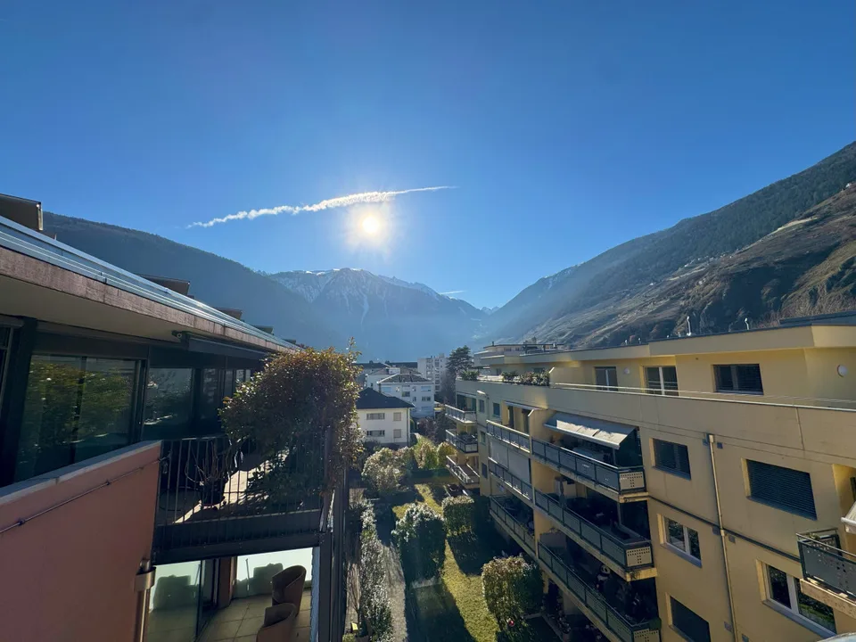 DACHGESCHOSS-DUPLEX IM ZENTRUM VON MARTIGNY – Foto 9 von 9