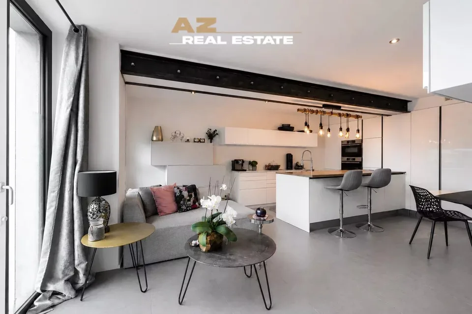 Magnificent Triplex im Herzen von Penthaz