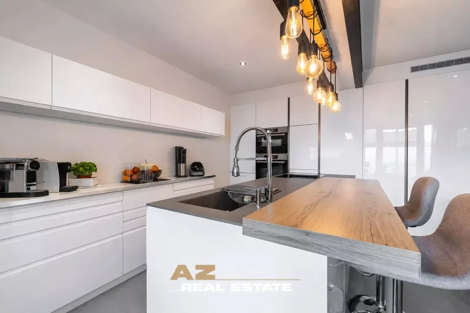 Magnificent Triplex im Herzen von Penthaz