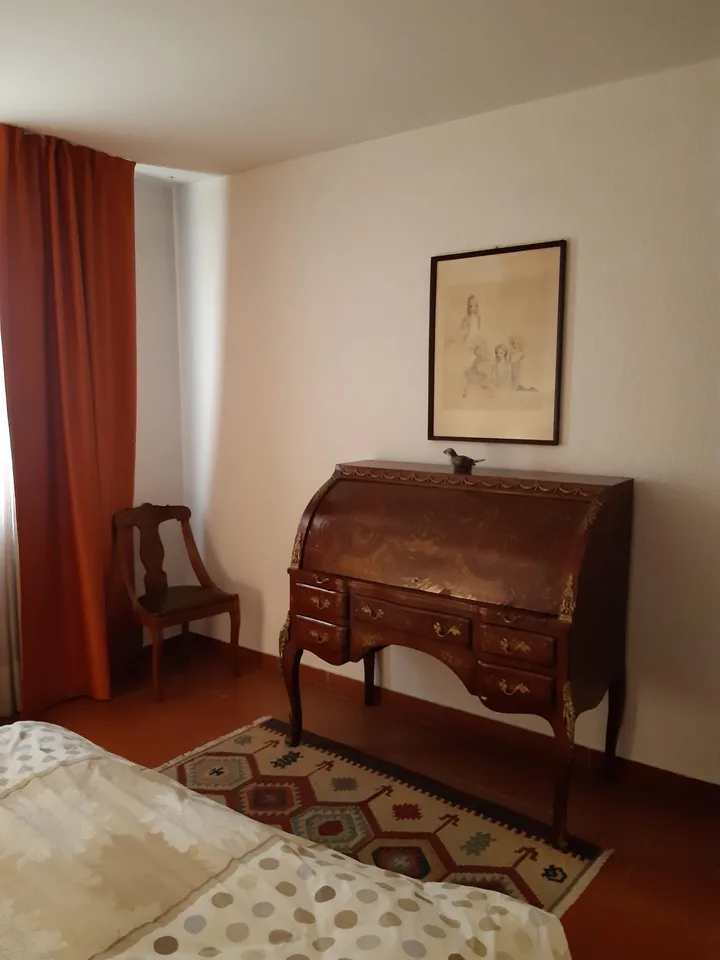 Attraktive 2.5-Zimmer-Wohnung mit Balkon in AgnoAttraente appartamento di 2,5 locali con balcone ad Agno