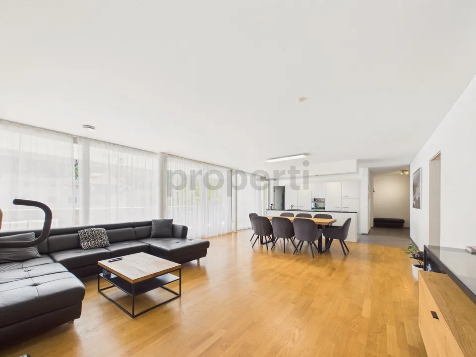 Moderne 3.5-Zimmer-Wohnung mit Tiefgarage, Sankt Margrethen