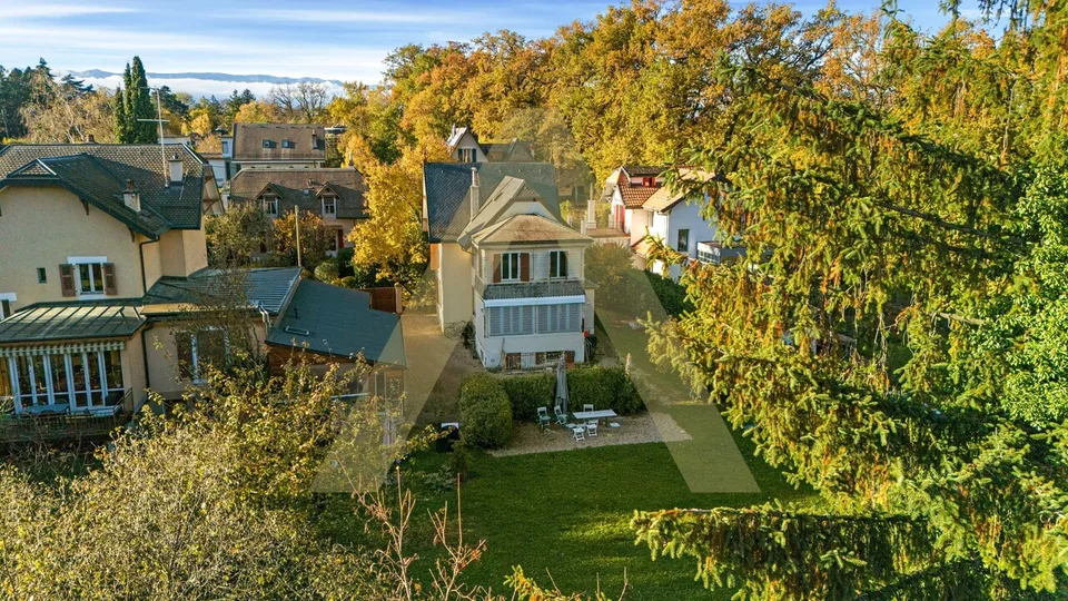 Villa face au Salève avec grand potentiel