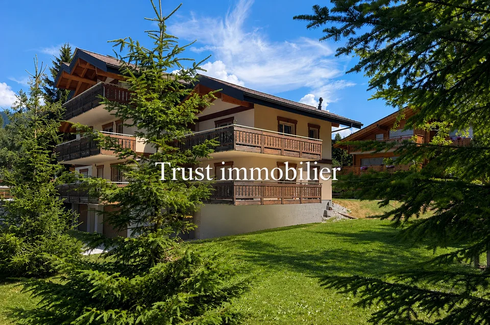 6012. Chalet à proximité du golf