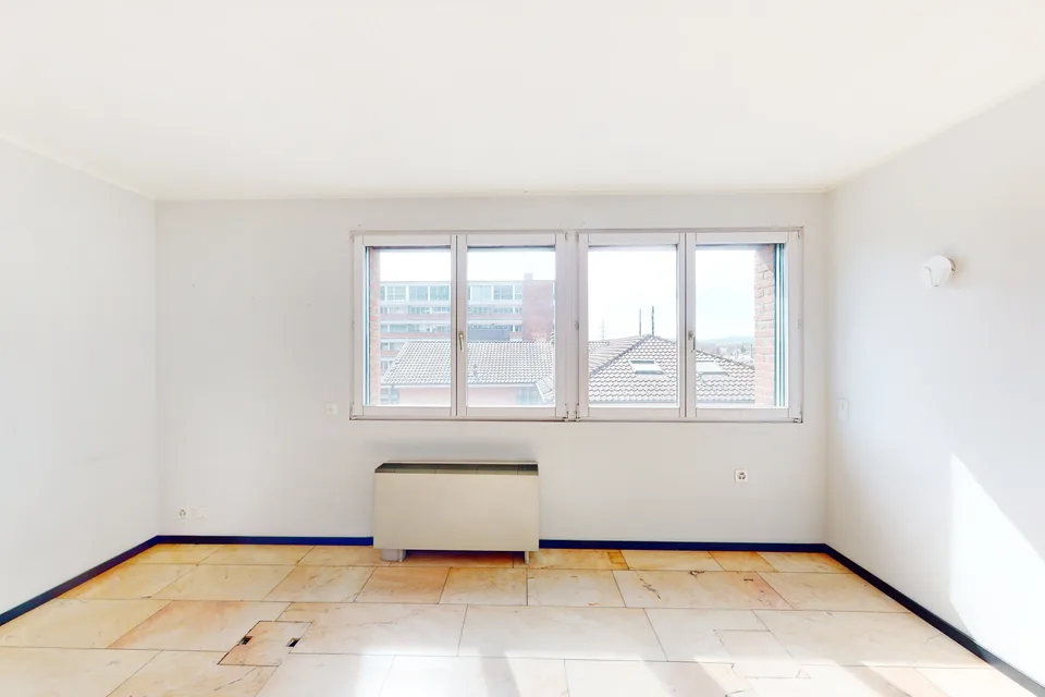 Prestigeträchtiger Büroraum in Mendrisio - 170 m² funktional und hell