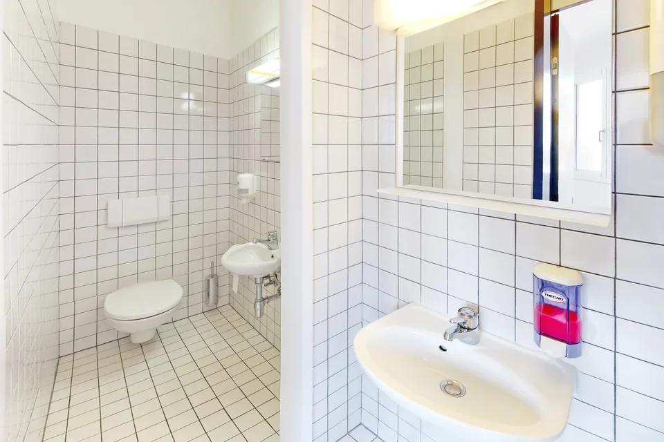 Prestigeträchtiger Büroraum in Mendrisio - 170 m² funktional und hell