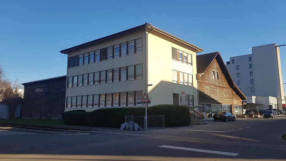 zweckmässiges Büro (f28 m2) an zentraler Lage im Viscose-Areal Widnau