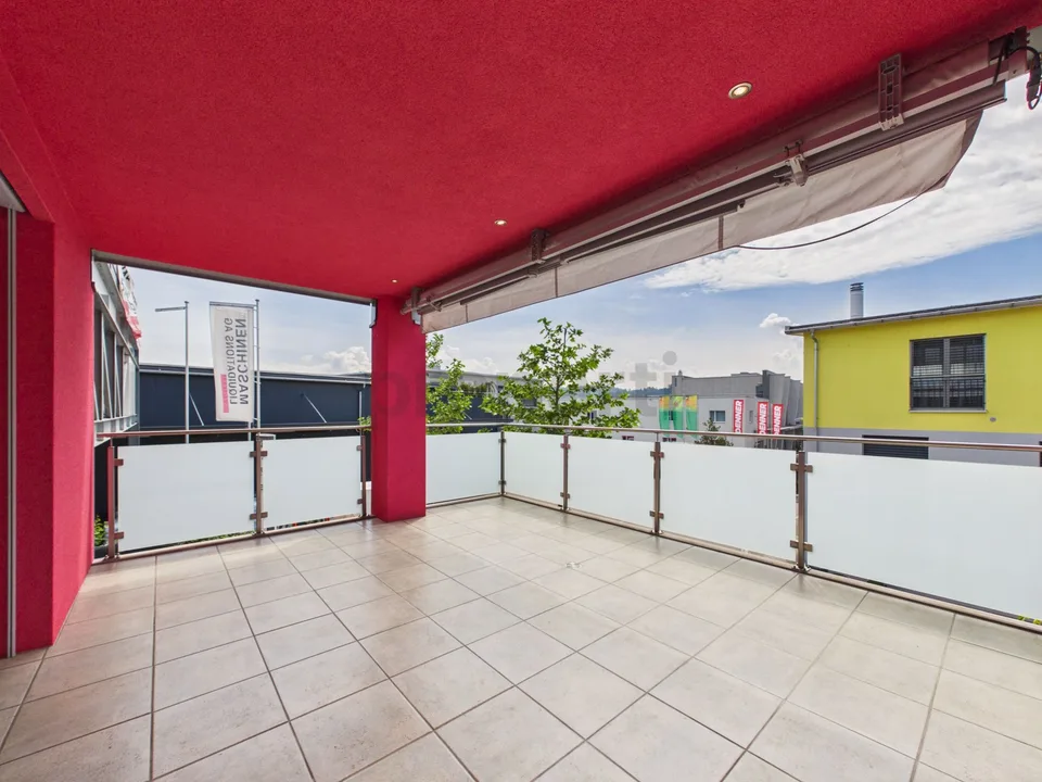Ampio appartamento di 5,5 locali con balcone, Wilen b. Wil