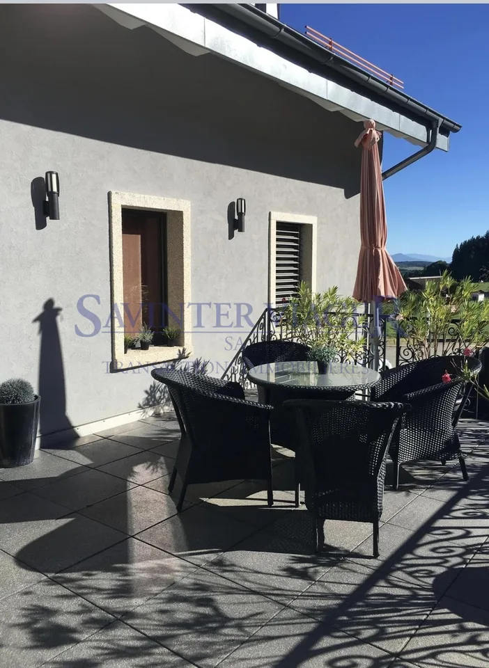Haus 890 m² Wohnfläche, 12+ Zimmer, Grundstück 4.300 m² - Umwandelbar in 3 Wohnungen - Montricher (VD) – Foto 12 von 12