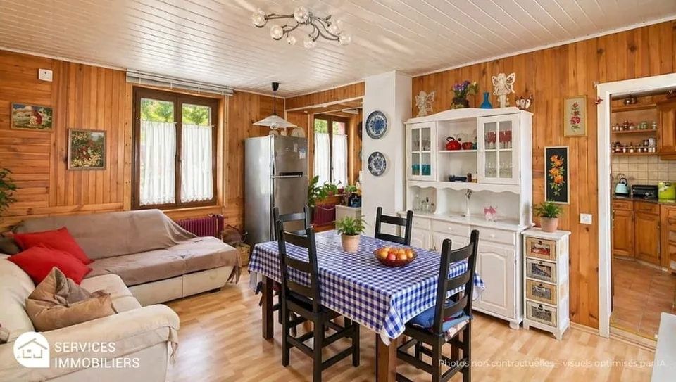 Familienhaus mit Terrasse, Garage, Nebengebäude, selten!