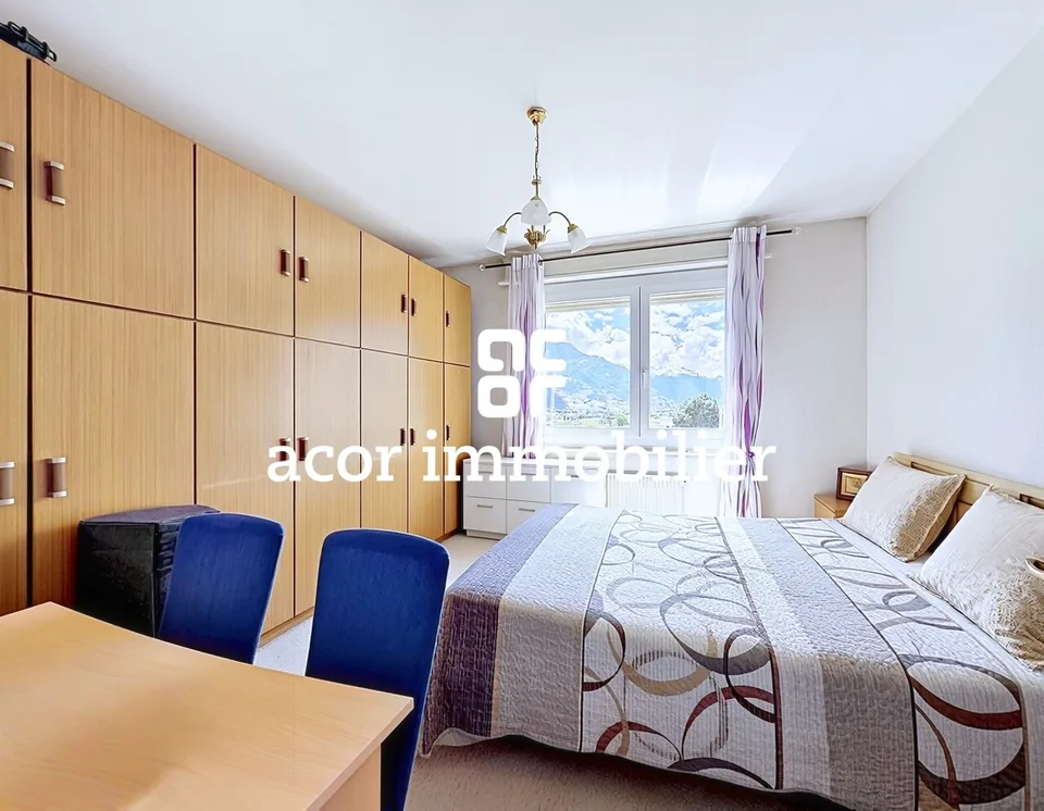 Wohnung 3.5 Zimmer mit Doppelbalkon in St-Pierre-de-Clages