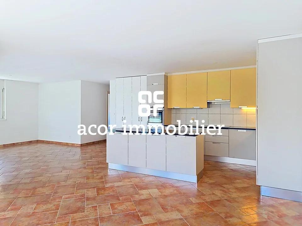 Geräumige 3.5-Zimmer-Wohnung im Herzen der Stadt Sion!