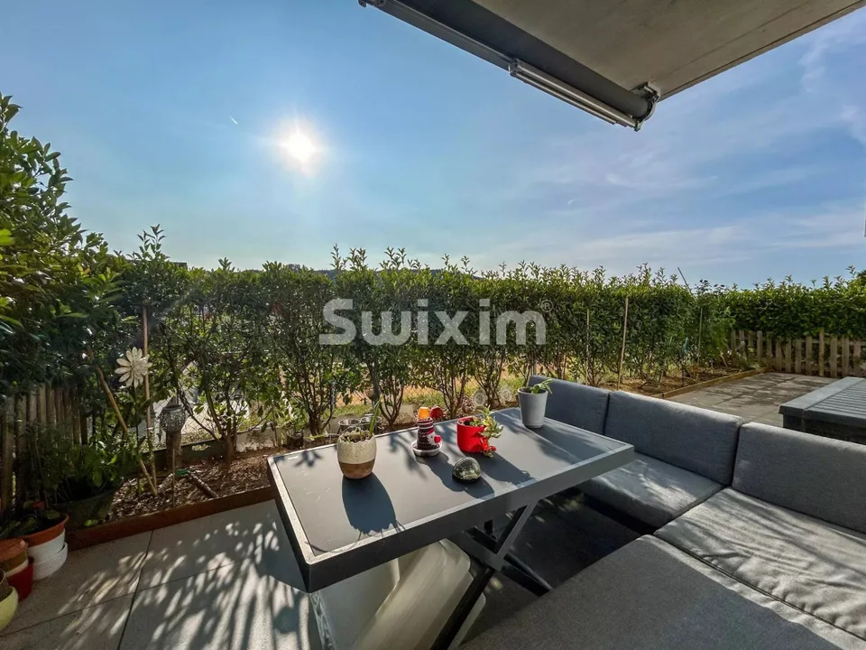 Bel appartement 3.5 pièces en rez-de-chaussée avec terrasse privative