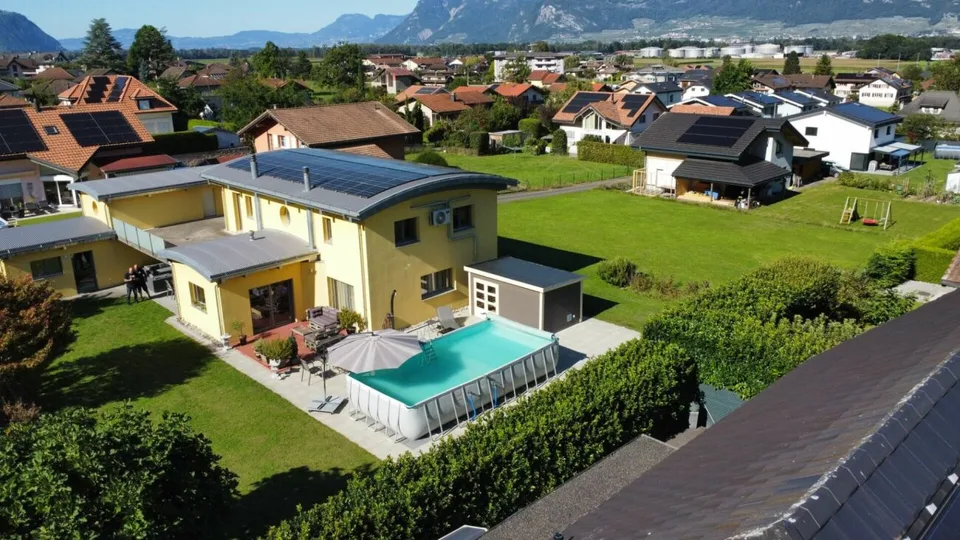 Maison individuelle avec annexe habitable à Collombey