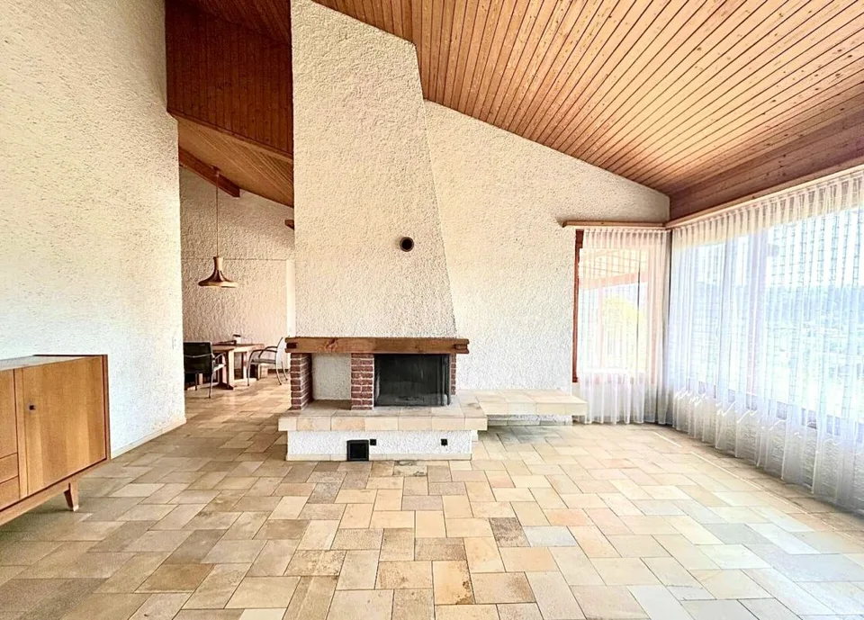 Einfamilienhaus an ruhiger Lage mit Weitsicht!