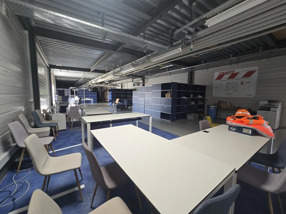 Lager von 259m2 - Industriezone Yverdon - Nähe zur Autobahn