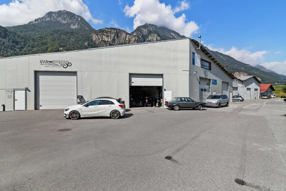 135 m² Werkstatt zu vermieten – Historischer Industriepark von Vernayaz