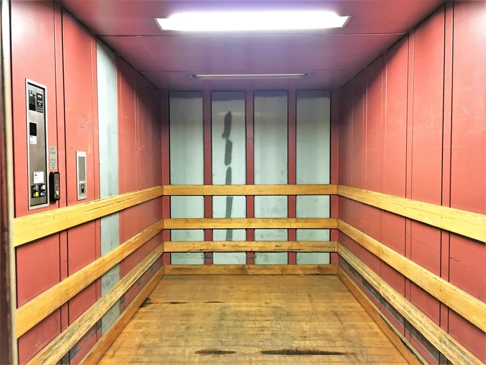 418m2 - Bureau à proximité du centre de Neuchâtel