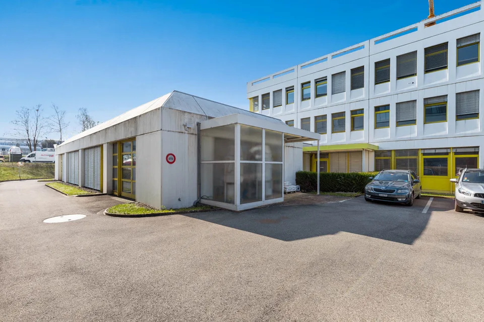 Bureau - 21 m² - Proche commodités/transports - Satigny