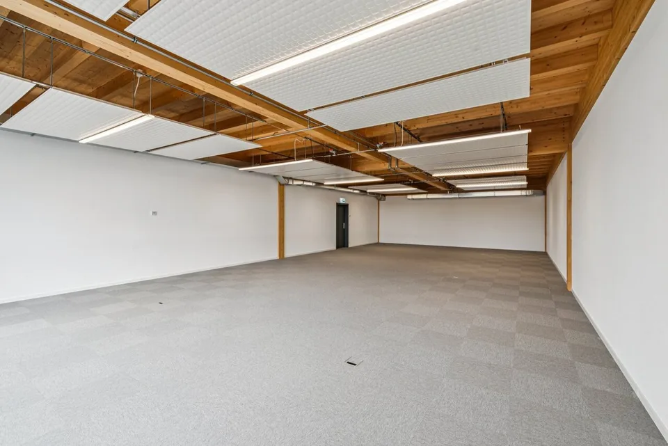 SPARK - Ausgestattetes Büro "Plug & Play Neu" 126m2 in Gland