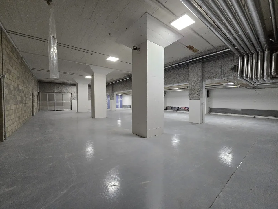 Großes Lager 143m2 - Exzellente Lage - Blécherette