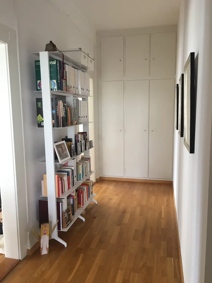 Appartamento attraente di 3 1/2 locali con balcone vetrato
