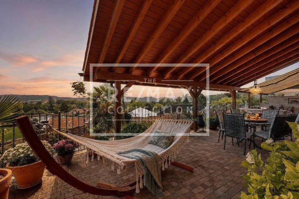 6.5++ Maison de campagne, WF 210 m², jardin en terrasses, piscine, pergola, 760 m² GF, vue panoramique