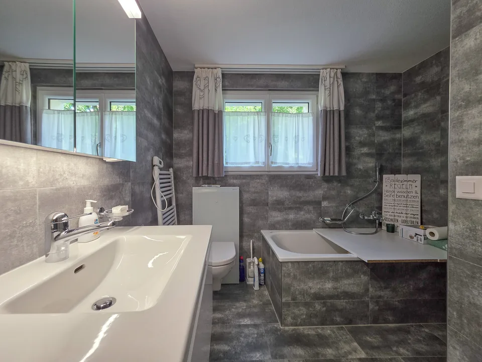 Zweifamilienhaus – Foto 26 von 30