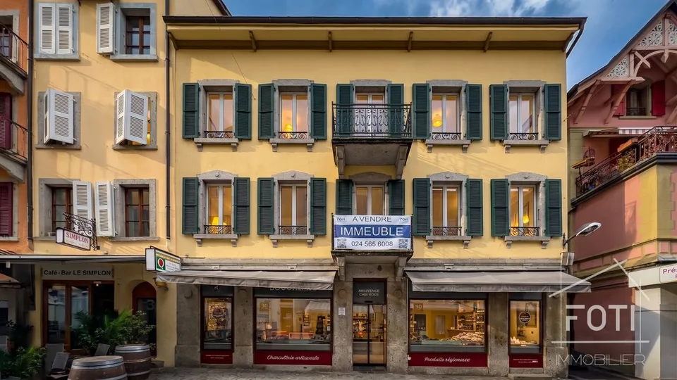 Avenue de la Gare 5 sur la rue piétonne, immeuble mixte avec rendement potentiel de 5,94%