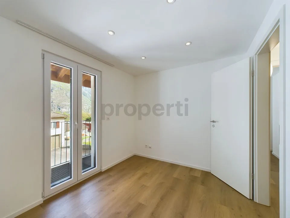 Idyllic single-family house with 4.5 rooms in Riviera