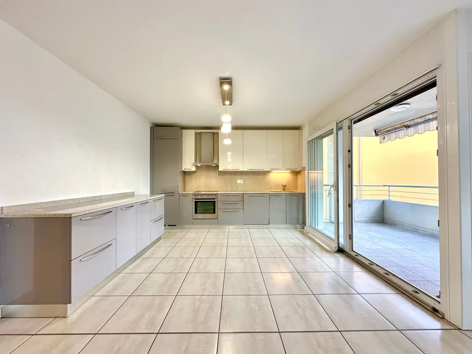 Elegante appartamento 4.5 locali con dotazioni moderne a Castel San Pietro
