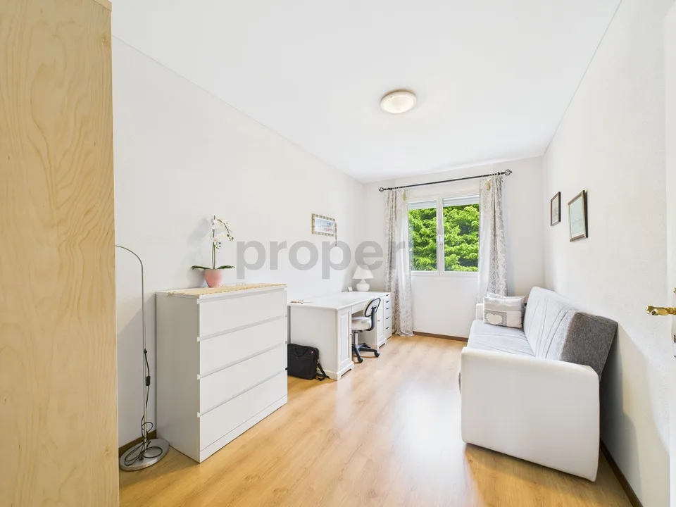Exklusive 4,5-Zimmer-Wohnung in Bellinzona, TI - Moderner Komfort in zentraler Lage