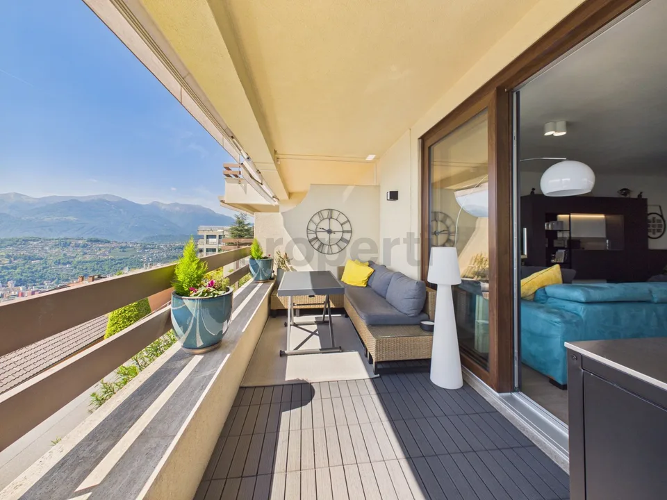 Aldesago: elegant 3.5-room apartment with terrace and lake view and swimming pool – photo 21 of 27