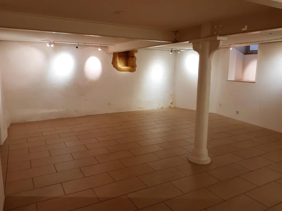 Place de la Collégiale, Valangin - Gewerbefläche zur Miete auf 2 Ebenen – Foto 10 von 14