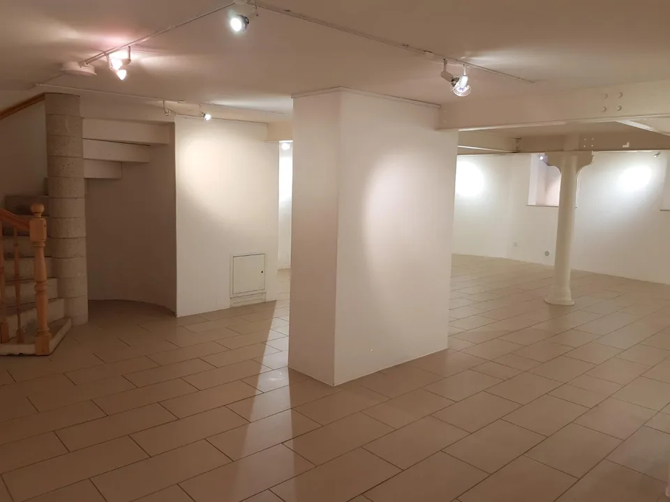 Place de la Collégiale, Valangin - Gewerbefläche zur Miete auf 2 Ebenen – Foto 14 von 14