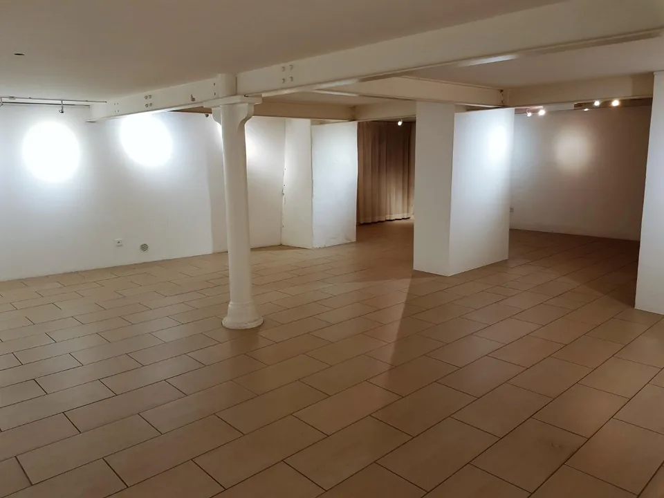 Place de la Collégiale, Valangin - Gewerbefläche zur Miete auf 2 Ebenen – Foto 12 von 14