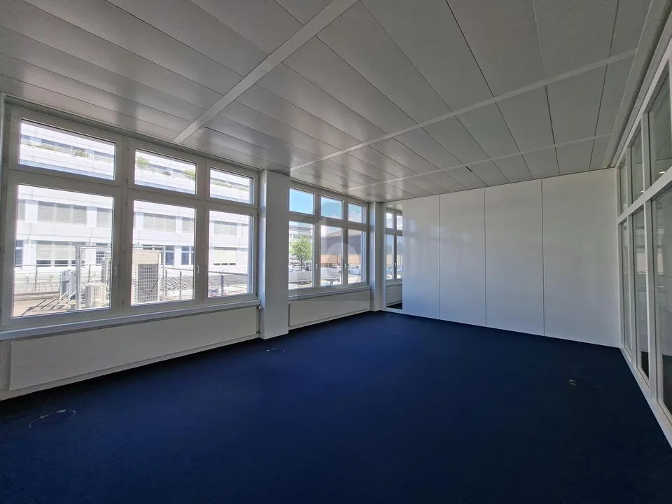 ESPACE DE BUREAU REPRÉSENTATIF - CLIMATISÉ