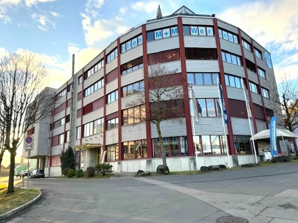 Flexibel einrichtbare Büro-, Praxis- und Gewerberäume - Ihre neue Arbeitswelt