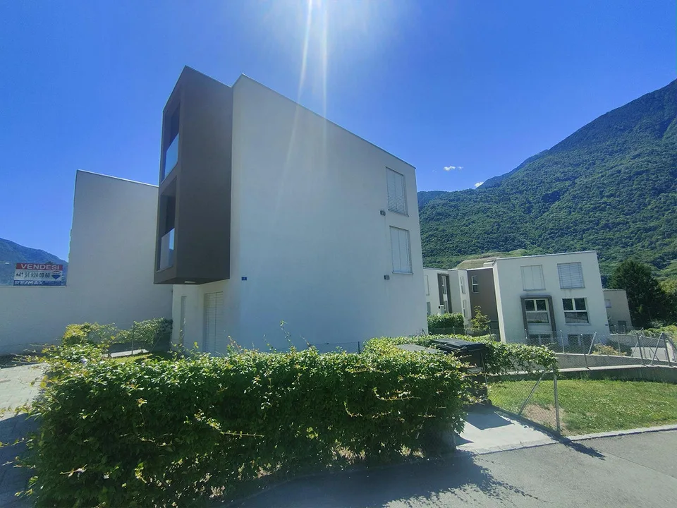 New 4.5-room apartment in Claro